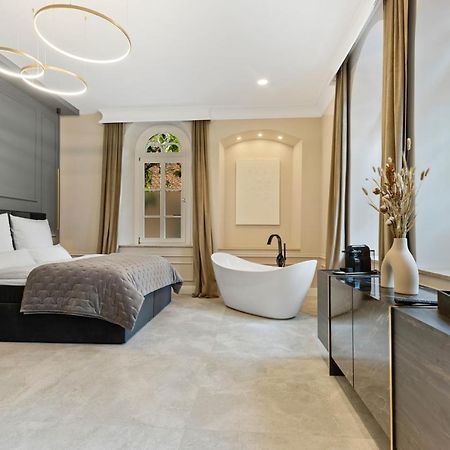 Boutique Rooms I Luxus Suite I Center I Boxspring اوغسبورغ المظهر الخارجي الصورة