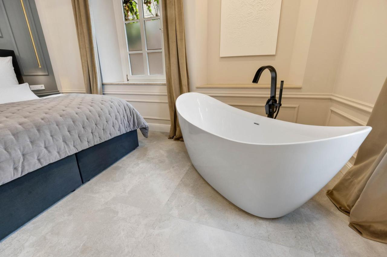 Boutique Rooms I Luxus Suite I Center I Boxspring اوغسبورغ المظهر الخارجي الصورة