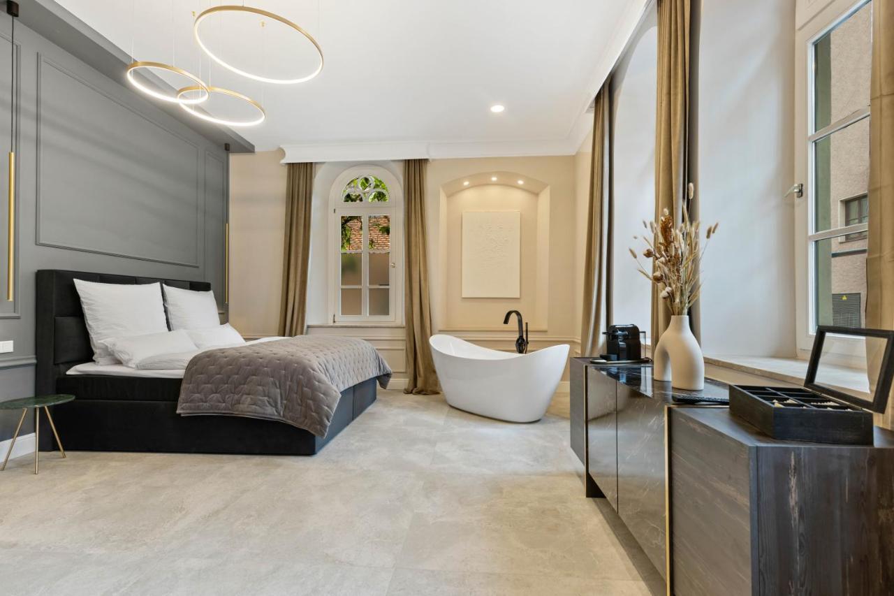Boutique Rooms I Luxus Suite I Center I Boxspring اوغسبورغ المظهر الخارجي الصورة